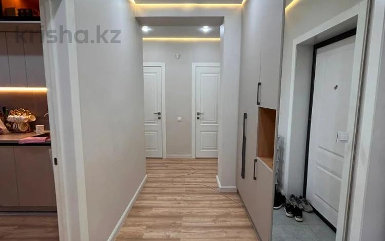 2-бөлмелі пәтер · 60 м² · 4/5 қабат, Алтын орда ш/а., бағасы: 24.5 млн ₸ в Актобе, мкр. Алтын орда — фото 2