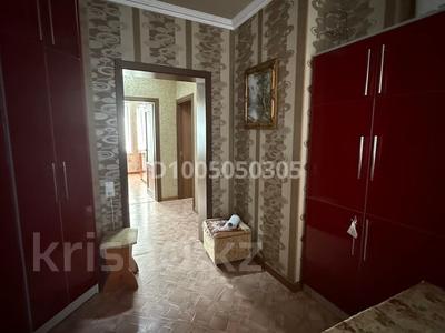 3-комнатная квартира · 96 м² · 2/4 этаж, Томпиева — Через дорогу центральный рынок за 300 000 〒 в Балхаше