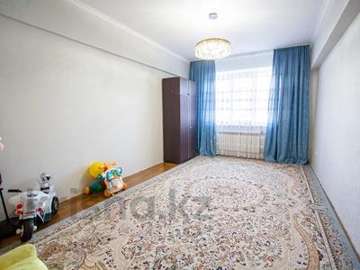 4-бөлмелі пәтер · 100 м² · 5/6 қабат, мкр Мамыр-7 12 — Абая, бағасы: 53 млн ₸ в Алматы, Ауэзовский р-н