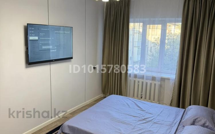 1-бөлмелі пәтер · 40 м² · 4/5 қабат, проспект Жамбыла 123, бағасы: 10 000 ₸ в Таразе — фото 2