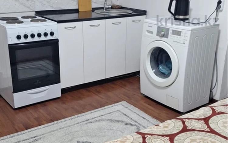1-бөлмелі пәтер · 20 м² · 1/5 қабат, Көкжиек ш/а. 7, бағасы: 8 000 ₸ в Алматы, Жетысуский р-н — фото 12