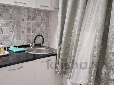 1-комнатная квартира · 20 м² · 1/5 этаж, мкр Кокжиек 7 за 8 000 ₸ в Алматы, Жетысуский р-н