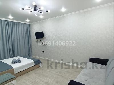 Аренда квартир посуточно в Карагандинской обл.: 1-комнатная квартира · 31 м² · 1/5 этаж, Пришахтинск, Металлистов — ДК Молодежный за 10 000 〒 1-комнатная квартира · 31 м² · 1/5 этаж, Пришахтинск, Металлистов — ДК Молодежный за 10 000 〒 в Караганде, Алихана Бокейханова р-н