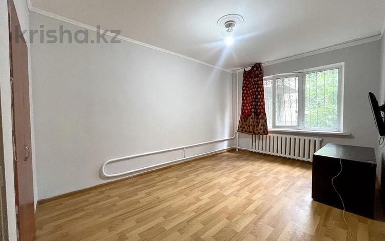 3-комнатная квартира · 65.4 м² · 1/5 этаж, мкр Аксай-2 за 35 млн ₸ в Алматы, Ауэзовский р-н — фото 2