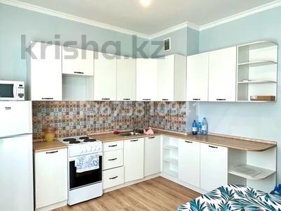 2-бөлмелі пәтер, 71 м², 4/12 қабат ай сайын, Мангилик Ел 17, бағасы: 200 000 〒 в Астане, Есильский р-н