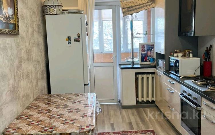 2-комнатная квартира · 52.9 м² · 4/5 этаж, мкр Таугуль-3, Ыкылас 7 за 35 млн ₸ в Алматы, Ауэзовский р-н — фото 2