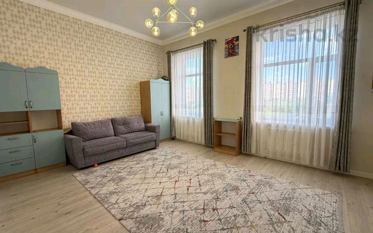 4-комнатная квартира · 170 м² · 3/10 этаж, Ахмет Байтурсынулы 43, 43/2, 43/3, 43/4, блок 1 за ~ 74.9 млн ₸ в Астане, Алматы р-н — фото 2