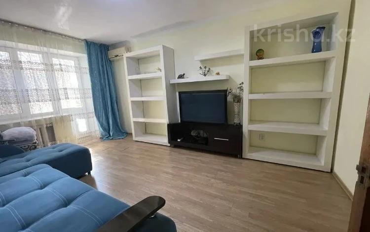 2-комнатная квартира, 51 м², 2/5 этаж, Есенова, ул. 17