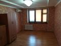 3-бөлмелі пәтер · 68 м² · 2/5 қабат, СМП 163 ш/а. 7, бағасы: 160 000 ₸ в Атырау, мкр СМП 163 — фото 2