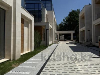 Жеке үй · 7 бөлме · 565 м² · 1 жүзд., Керей жанибек 103 — Алмалы, бағасы: ~ 1.2 млрд ₸ в Алматы, Медеуский р-н