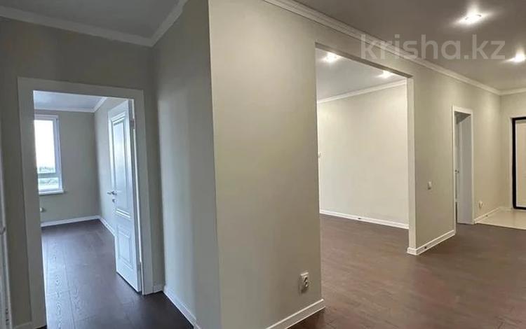 3-бөлмелі пәтер · 105 м² · 8/12 қабат, Торекулова, бағасы: 86 млн ₸ в Алматы, Алмалинский р-н — фото 2