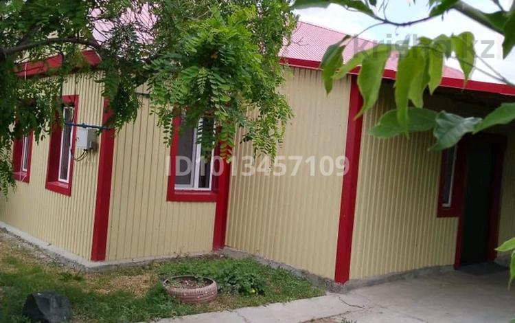 Отдельный дом · 4 комнаты · 92 м² · 9 сот., Деповская 3 за 16 млн ₸ в Аксае — фото 2