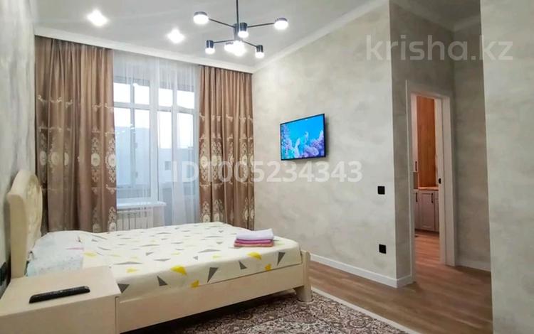 1-комнатная квартира · 40 м² · 7/9 этаж, Казыбек би 5А за 270 000 ₸ в Астане, Есильский р-н — фото 2