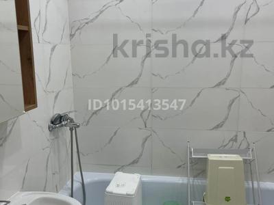 2-комнатная квартира · 65 м² · 1/6 этаж, Утепова 38 — Напротив ЦМР за 250 000 ₸ в Усть-Каменогорске, Ульбинский
