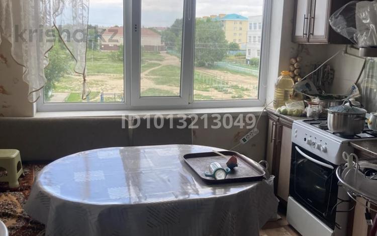 3-бөлмелі пәтер · 68 м² · 3/5 қабат, Молодёжный 45, бағасы: 15 млн ₸ в Кандыагаш — фото 2