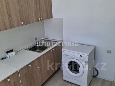 1-бөлмелі пәтер · 33 м² · 7/9 қабат, Толстого 17/1, бағасы: 17 млн ₸ в Астане, р-н Байконур