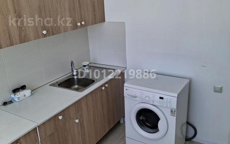 1-бөлмелі пәтер · 33 м² · 7/9 қабат, Толстого 17/1, бағасы: 17 млн ₸ в Астане, р-н Байконур — фото 2
