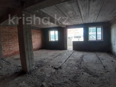 2-комнатная квартира · 75 м² · 3/4 этаж, Дуйсен Баянова — Напротив "Тойота центра" за 15 млн ₸ в Таразе
