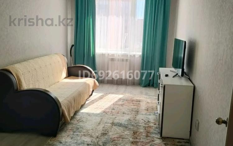 1-бөлмелі пәтер, 44 м², 3/5 қабат ай сайын, Назарбаева 205, бағасы: 130 000 〒 в Костанае — фото 2