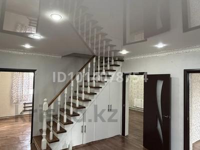 Отдельный дом · 4 комнаты · 160 м² · 4.8 сот., мкр. Зачаганск пгт, Ул.Акын сара 6 — МКР. САРЫТАУ за 21 млн ₸ в Уральске