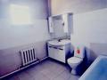 Отдельный дом · 4 комнаты · 180 м² · 0.8 сот., мкр Аксай-2, 10 18 за 32 млн ₸ в Атырау — фото 14