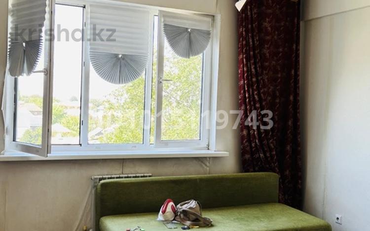 1-комнатная квартира · 45 м² · 8/13 этаж, мкр №5 3 Б за 200 000 ₸ в Алматы, Ауэзовский р-н — фото 2