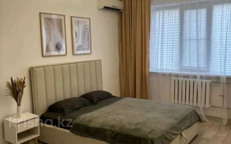 1-бөлмелі пәтер · 40 м² · 7/9 қабат, Ақсай-4 ш/а. 54, бағасы: 200 000 ₸ в Алматы, Ауэзовский р-н — фото 2