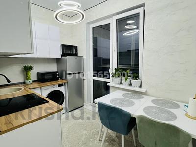 1-бөлмелі пәтер · 35 м² · 4/10 қабат, Жансугурова 92а, бағасы: 180 000 ₸ в 