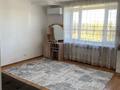 1-комнатная квартира · 30 м² · 5/5 этаж, 4-й микрорайон, Текстильщиков 3/51 — Каирбекова/текстильщиков за 9 млн ₸ в Костанае