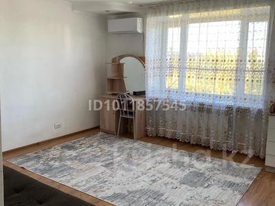 1-комнатная квартира · 30 м² · 5/5 этаж, 4-й микрорайон, текстильщиков 3/51 — каирбекова/текстильщиков за 9.9 млн 〒 в Костанае