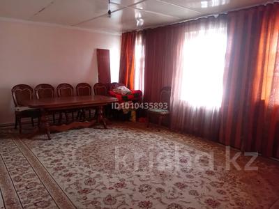 Үйдің бір бөлігі · 1 бөлме · 50 м², Сыпатай батыр 40 — Абая сыпатай батыр, бағасы: 50 000 〒 в Таразе