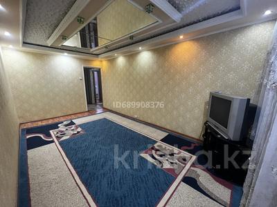 2-комнатная квартира, 57 м², 3/5 этаж помесячно, мкр Аксай-4 72 за 250 000 〒 в Алматы, Ауэзовский р-н