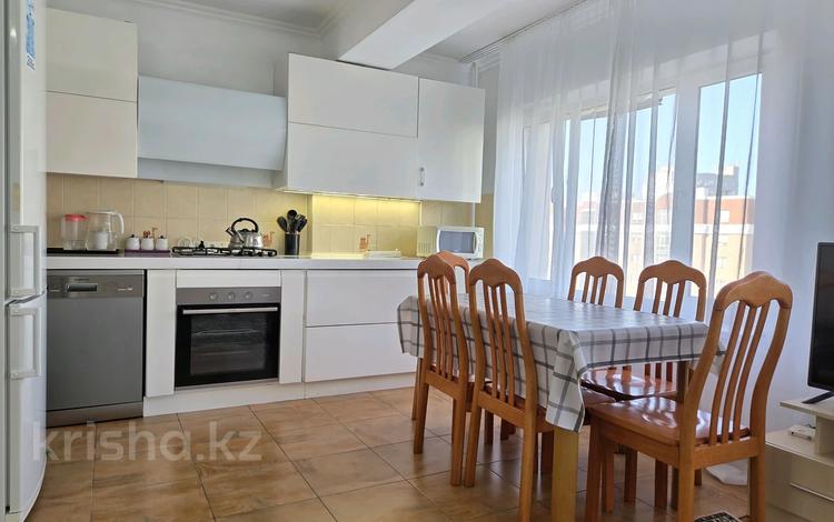 2-комнатная квартира · 50 м² · 8/9 этаж, Самал 1 6 за 385 000 ₸ в Алматы, Медеуский р-н — фото 2