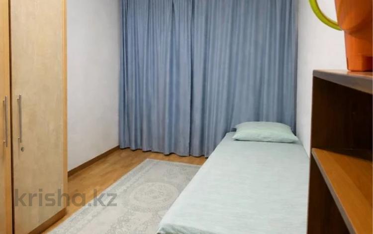 3-комнатная квартира · 50 м² · 3/5 этаж, Майкудук, мкр Восток-2 13 за 17.5 млн ₸ в Караганде, Алихана Бокейханова р-н — фото 2
