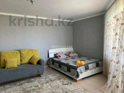 1-комнатная квартира · 42 м² · 2/6 этаж, Ауельбекова — Центр,Орлеу,ЦУМ, мечеть, Арбат,гост.Кокшетау,городск.парк за 9 000 〒