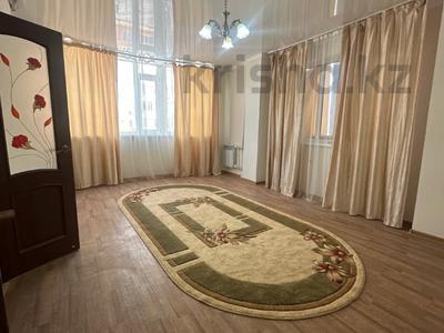 2-комнатная квартира · 61 м² · 5/10 этаж, Алии Молдагуловой за 17.5 млн ₸ в Актобе