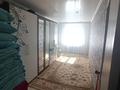 2-комнатная квартира · 45 м² · 5/5 этаж, мкр Строитель, Матросова 170 за 14 млн ₸ в Уральске — фото 2