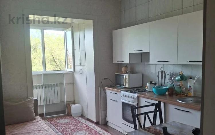 1-бөлмелі пәтер · 36 м² · 5/5 қабат, Айнабұлақ-1 ш/а., бағасы: 23 млн ₸ в Алматы, Жетысуский р-н — фото 4