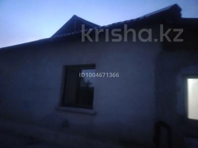 Отдельный дом · 4 комнаты · 130 м² · 30 сот., Мұстафа Өзтурік 77 — Мұстафа Өзтүрік мешіті за 12 млн ₸ в Сарыагаш