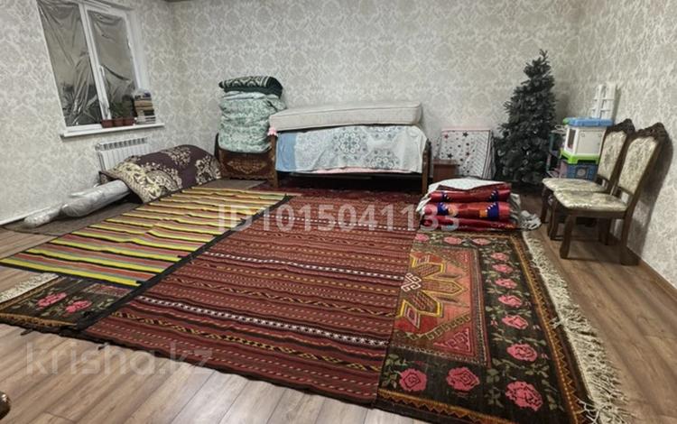 1 комната · 33 м² · 2/2 этаж, мкр Шанырак-1 за 50 000 ₸ в Алматы, Алатауский р-н — фото 3