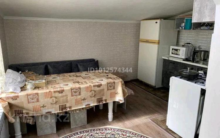 2-бөлмелі пәтер · 42 м² · 1/2 қабат, Пятницкого — Берегового, бағасы: 24 млн ₸ в Алматы, Ауэзовский р-н — фото 2