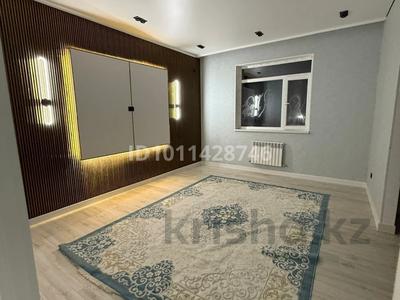 2-бөлмелі пәтер · 70 м² · 5/7 қабат, Мкр Самал — Мектеп, Балабақша, Медикер бәрі бар, бағасы: 26.5 млн ₸ в Жанаозен