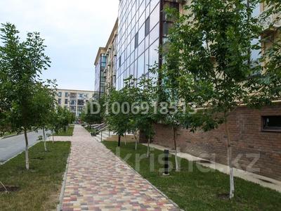 3-комнатная квартира · 133.4 м² · 4/4 этаж, мкр Ак Шагала, Мухита Калимова 19 — набережная реки Урал в мкр. Авангард , рядом Парк Победы и ЖК Французский квартал за 60 млн 〒 в Атырау