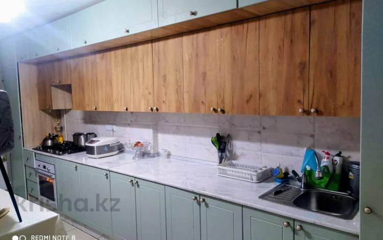 3-комнатная квартира · 100 м² · 8/9 этаж, мкр 12 за 31 млн ₸ в Актобе — фото 2