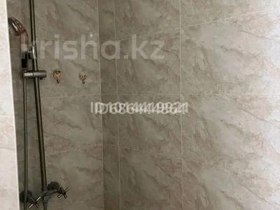 Жеке үй · 5 бөлме · 120 м² · 8 жүзд., Жанадария 109 — Микрайон Еламан, 7 поликлиника., бағасы: 25 млн ₸ в Шымкенте, Енбекшинский р-н