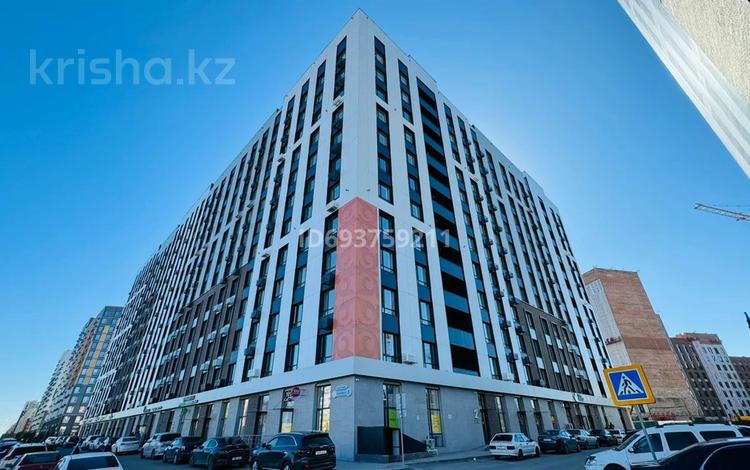 2-комнатная квартира, 65 м², 11/12 этаж, Аль Фараби 7 — Бухар Жырау