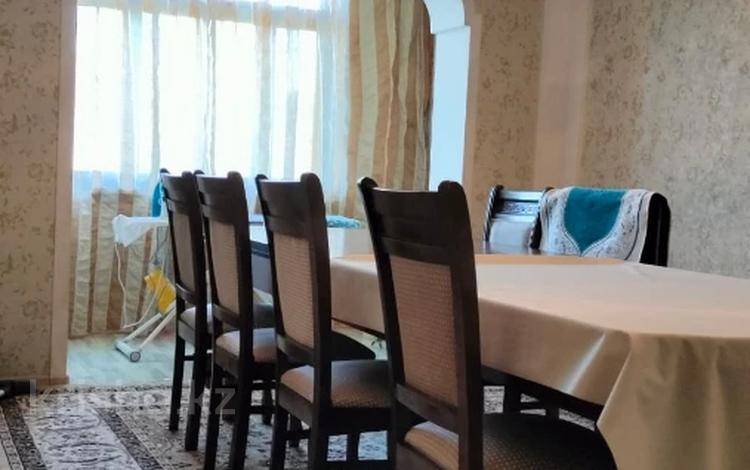 4-бөлмелі пәтер · 80.5 м² · 5/5 қабат, мкр Алатау 13, бағасы: 21.2 млн ₸ в Таразе — фото 2
