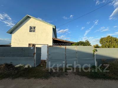 Дача · 3 комнаты · 100 м² · 12 сот., Ул.Огуречная — Общество Водолей за 15 млн 〒 в Астане, р-н Байконур