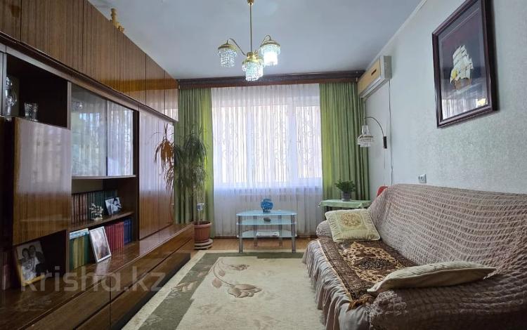 2-комнатная квартира, 54 м², 1/5 этаж, Оспанова за 15.5 млн 〒 в Актобе — фото 18