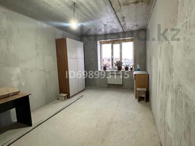 Пәтерлер в Акмолинской обл.: 2-бөлмелі пәтер · 60 м² · 2/5 қабат, Мкр 5 Б 88/1, бағасы: 15 млн 〒 2-бөлмелі пәтер · 60 м² · 2/5 қабат, Мкр 5 Б 88/1, бағасы: 15 млн 〒 в Косшы